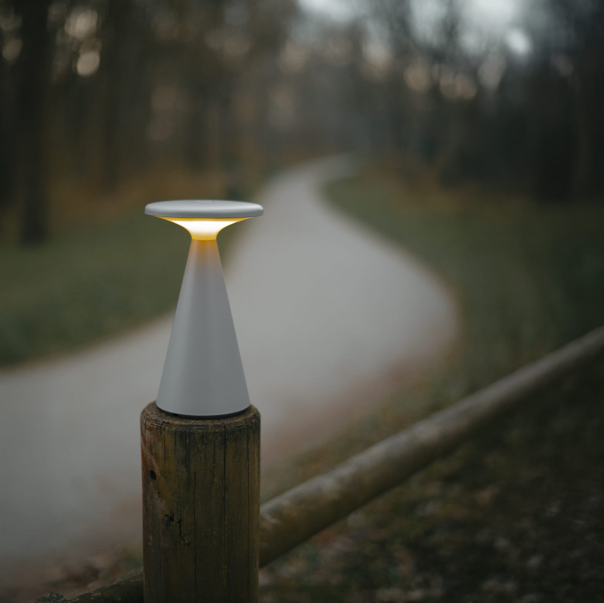 Maxlight Lampa stołowa Funghi - Plastik - Szary T0064