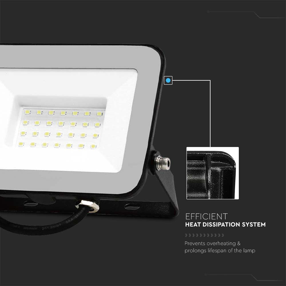 30W Naświetlacz LED SMD / Chip SAMSUNG / Barwa:4000K / Obudowa: Czarna
