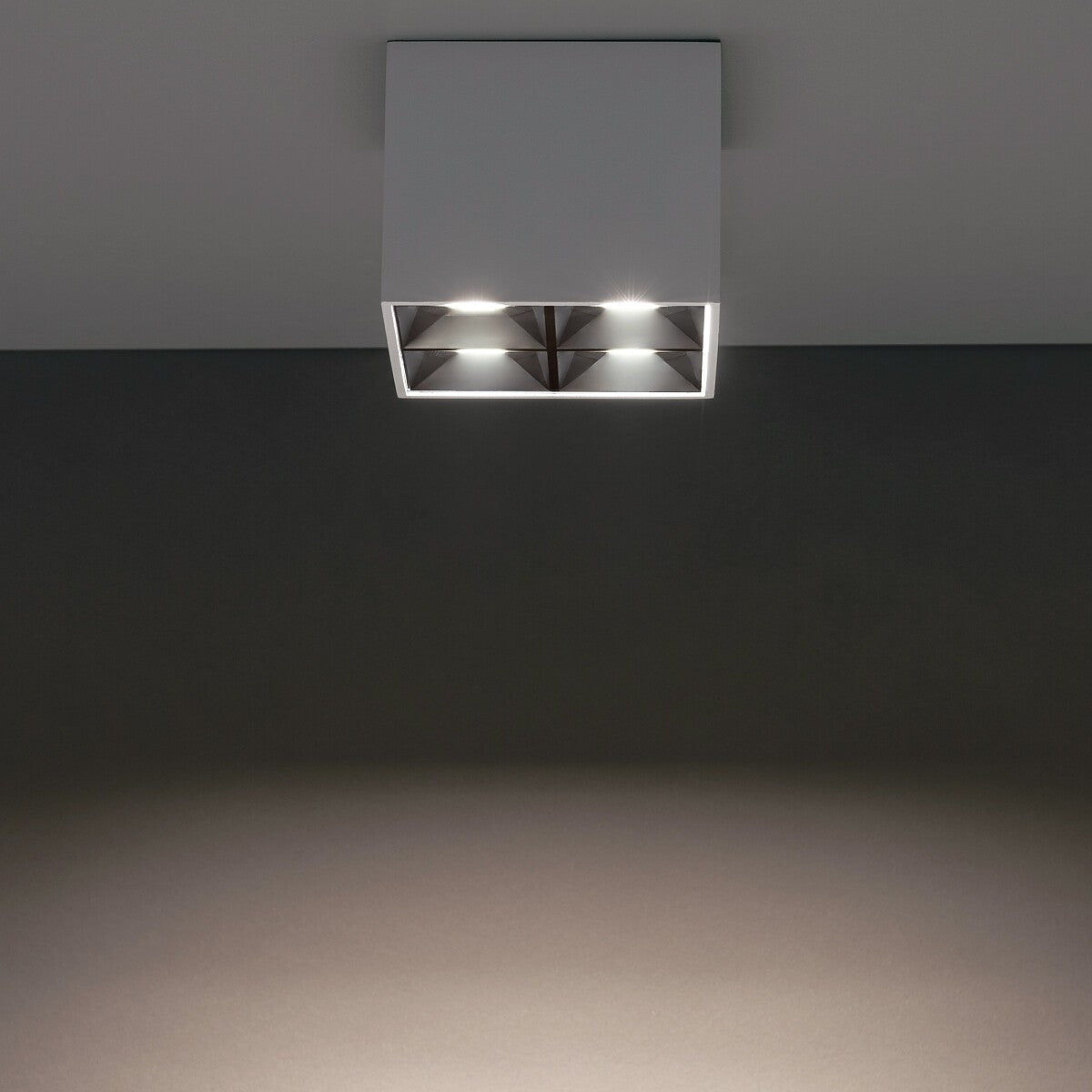 Nowodvorski Lampa downlights natynkowa MIDI LED 16W 50/60Hz - Aluminium lakierowane - Biały II 10051 - lampa włączona
