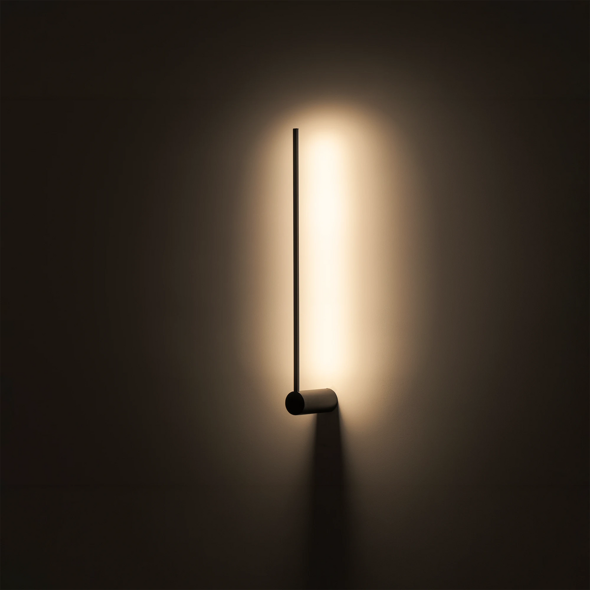 Nowodvorski Kinkiet ARM LED M 10W 50/60Hz 360lm - Aluminium lakierowane - Czarny 10366 - lampa włączona