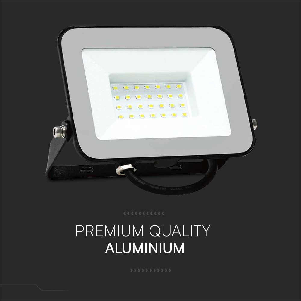 30W Naświetlacz LED SMD / Chip SAMSUNG / Barwa: 4000K / Obudowa: Czarna / Przewód: 1m