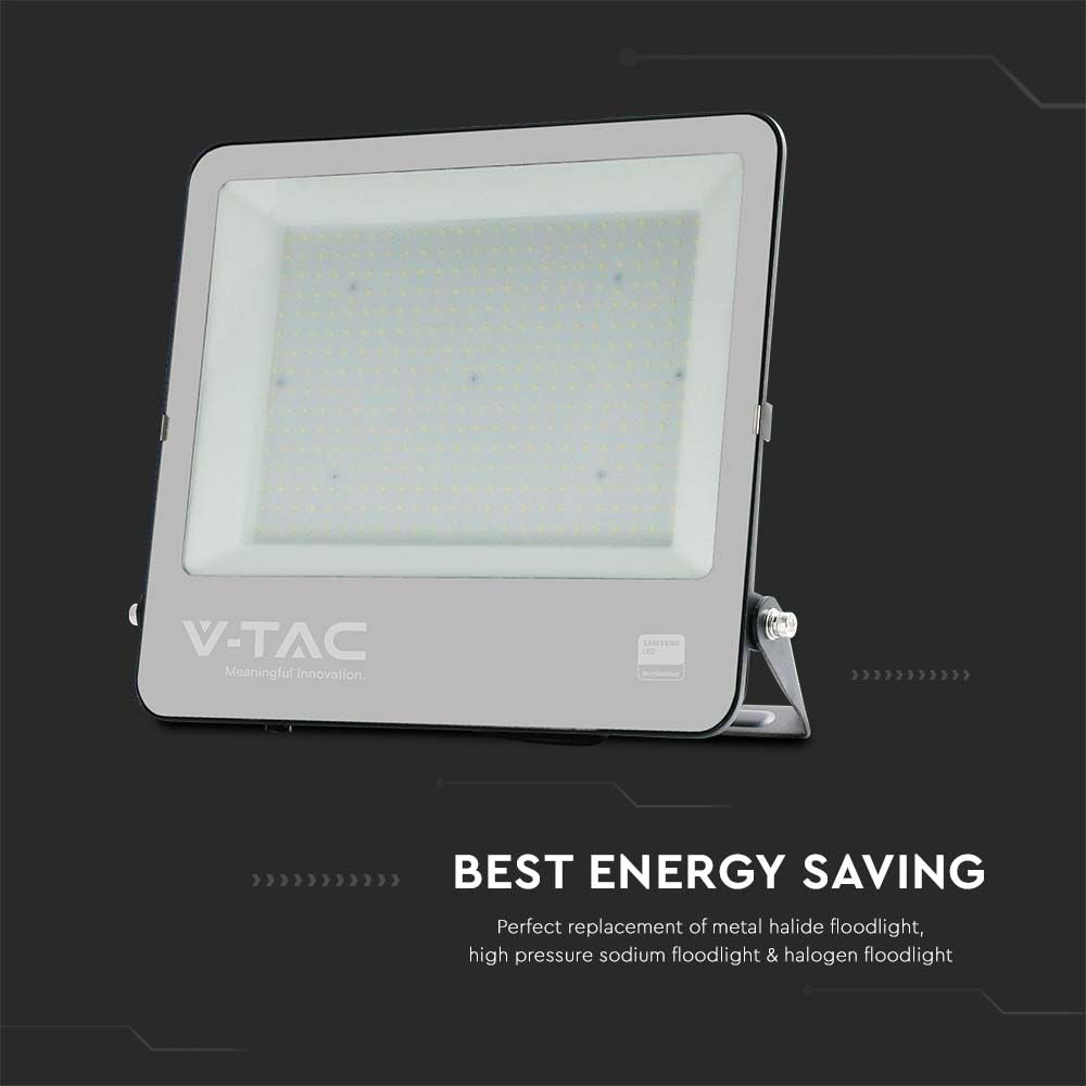 300W Naświetlacz SMD LED / Chip Samsung / Przewód: 1m / Barwa: 4000K / Obudowa: Czarna / Skuteczność 135lm/w