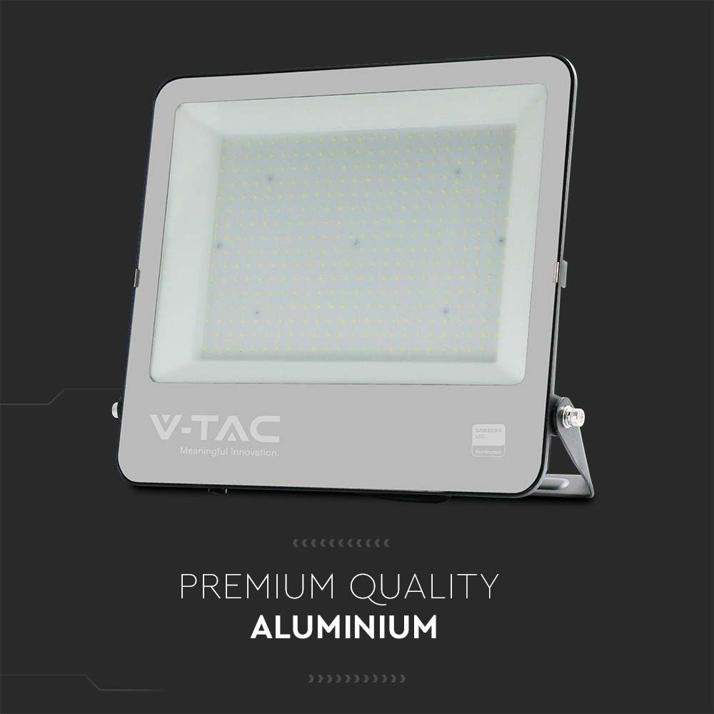 300W Naświetlacz SMD LED / Chip Samsung / Przewód: 1m / Barwa: 4000K / Obudowa: Czarna / Skuteczność 135lm/w