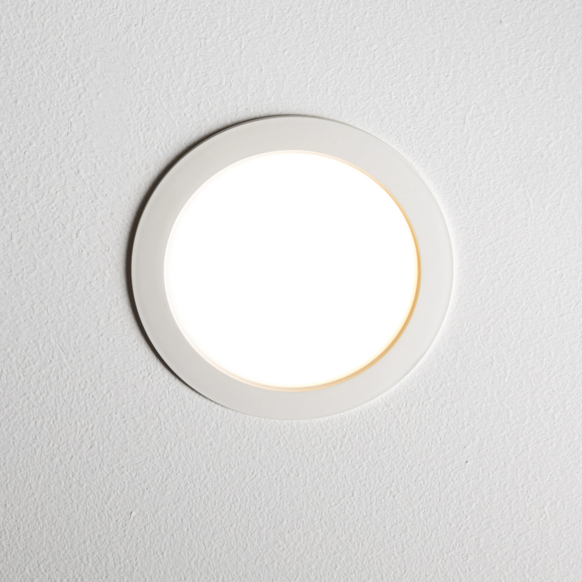 Nowodvorski Lampa downlights podtynkowa MYKONOS LED 10W 10W 50/60Hz - Tworzywo sztuczne - Biały I 10537 - lampa włączona