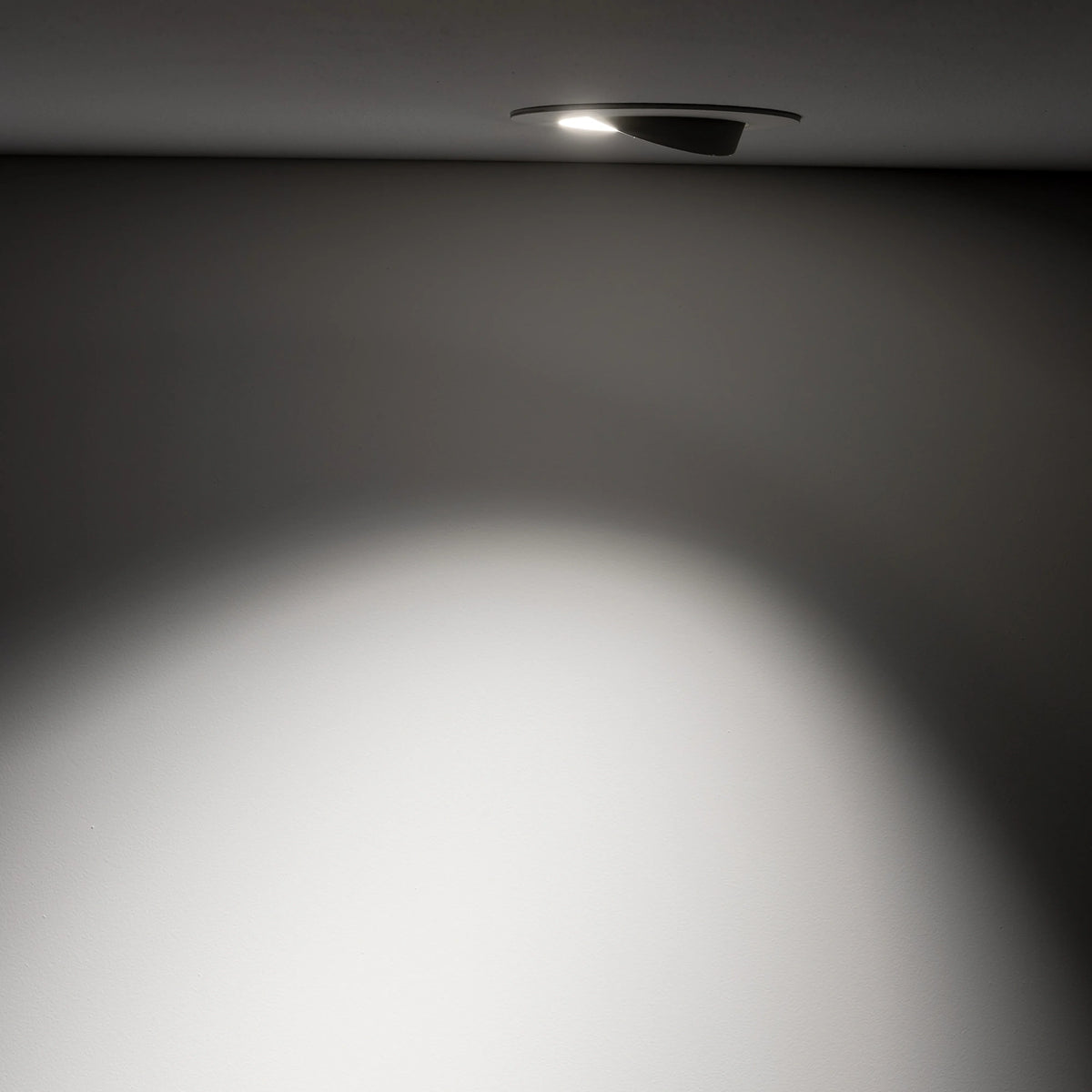 Nowodvorski Lampa downlights podtynkowa EGINA LED 10W 10W 50/60Hz - Tworzywo sztuczne - Biały II 10552 - lampa włączona