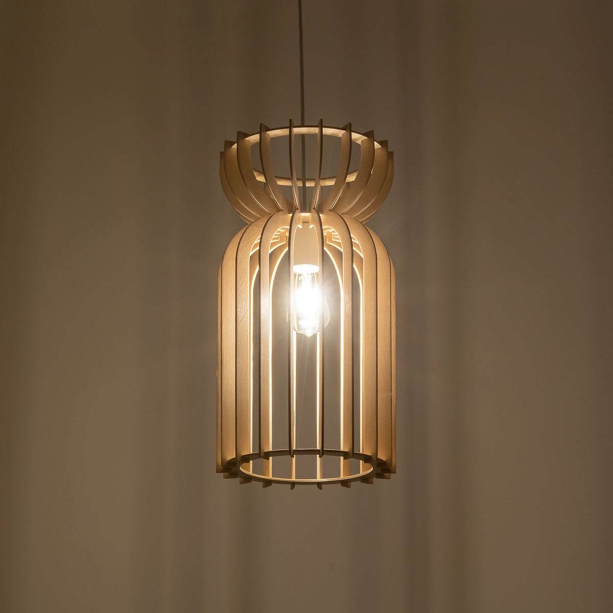 Nowodvorski Lampa wisząca KYMI A 25W only LED 50/60Hz - Sklejka - Naturalne drewno 10570 - lampa włączona