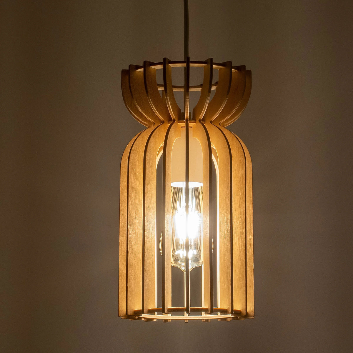 Nowodvorski KYMI B - Sklejka - Naturalne drewno 10571 - lampa włączona
