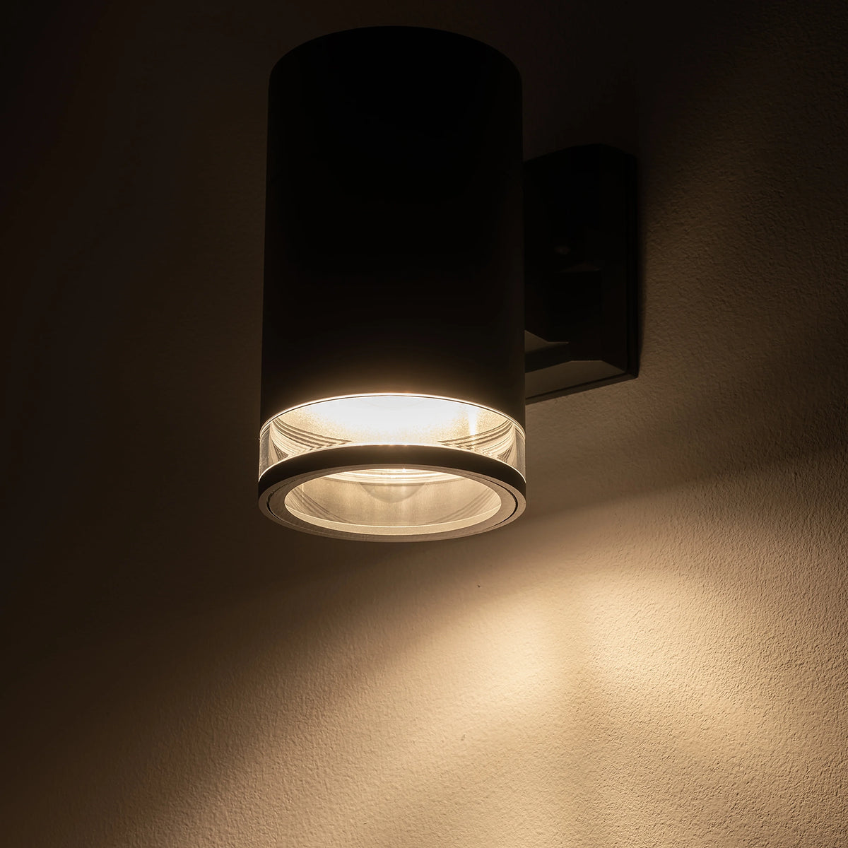 Nowodvorski Lampa ścienna natynkowa ROCK PRO 25W only LED 50/60Hz IP44 - Aluminium lakierowane - Grafitowy I 10686 - lampa włączona
