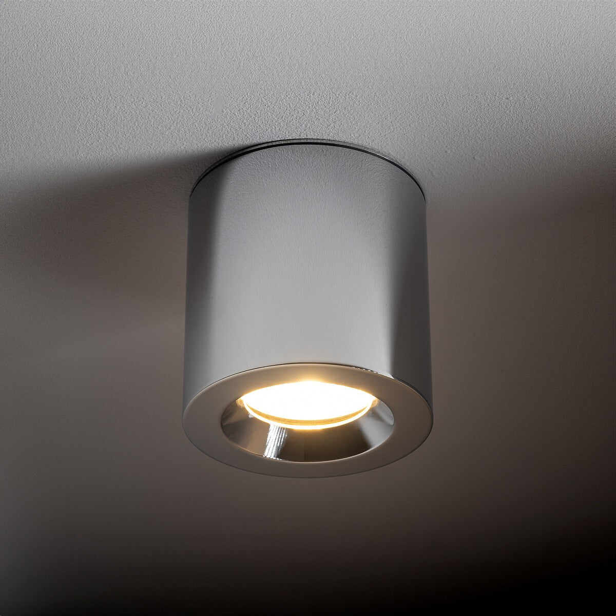 Nowodvorski Lampa downlights natynkowa CEARA 15W only LED 50/60Hz - Aluminium - Chrom 10713 - lampa włączona