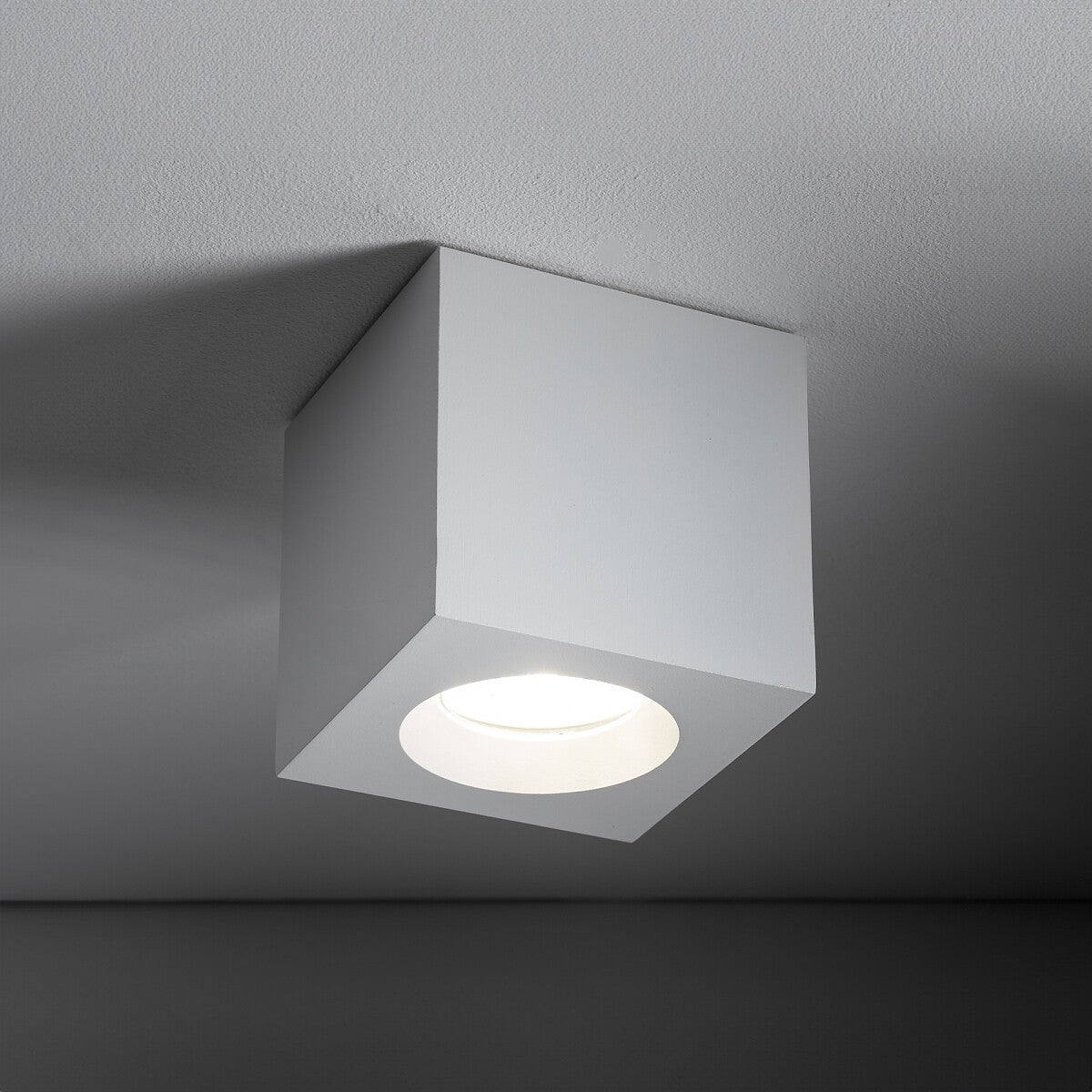 Nowodvorski Lampa downlights natynkowa PARANA 15W only LED 50/60Hz - Aluminium - Biały 10719 - lampa włączona