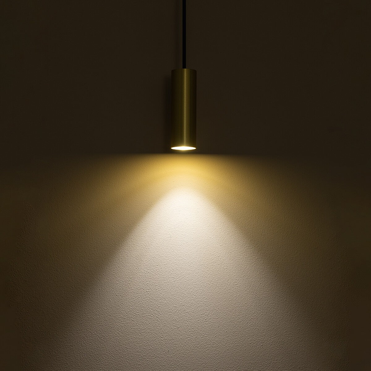 Nowodvorski Lampa wisząca FOURTY S 10W only LED 50/60Hz - Lity mosiądz - Miedziany 10766 - lampa włączona