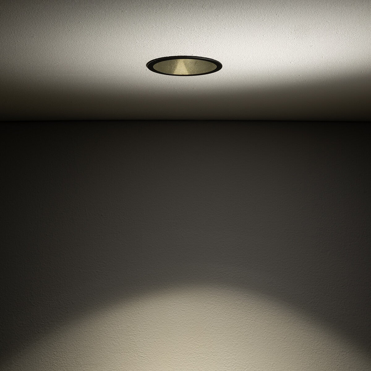 Nowodvorski Lampa downlights podtynkowa CUP 10W only LED 50/60Hz - Tworzywo sztuczne ABS - Czarny 10789 - lampa włączona