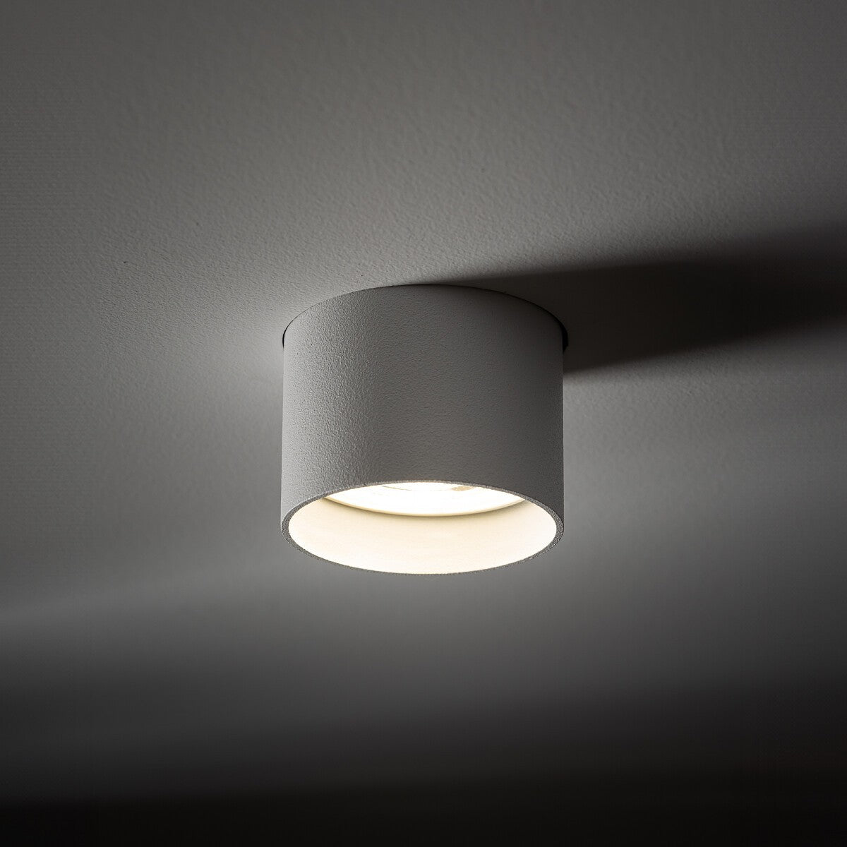 Nowodvorski Lampa downlights podtynkowa MONO SLIDE TRIMLESS 10W only LED 50/60Hz - Stal lakierowana - Biały I 10802 - lampa włączona