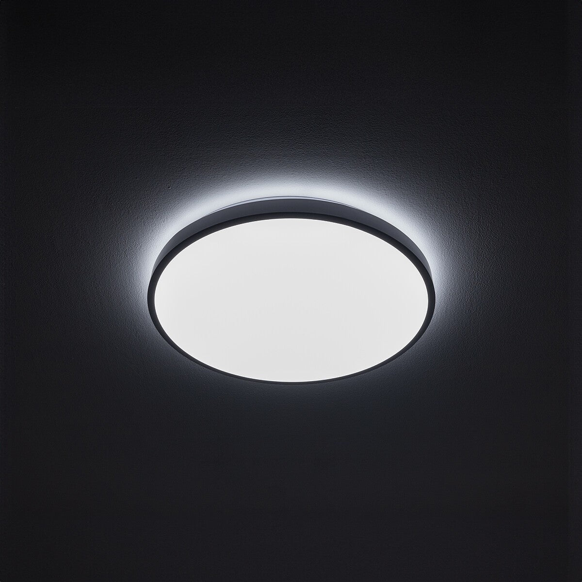 Nowodvorski Plafon AGNES ROUND LED PRO 22W 50/60Hz - Stal lakierowana - Biały II 10978 - lampa włączona
