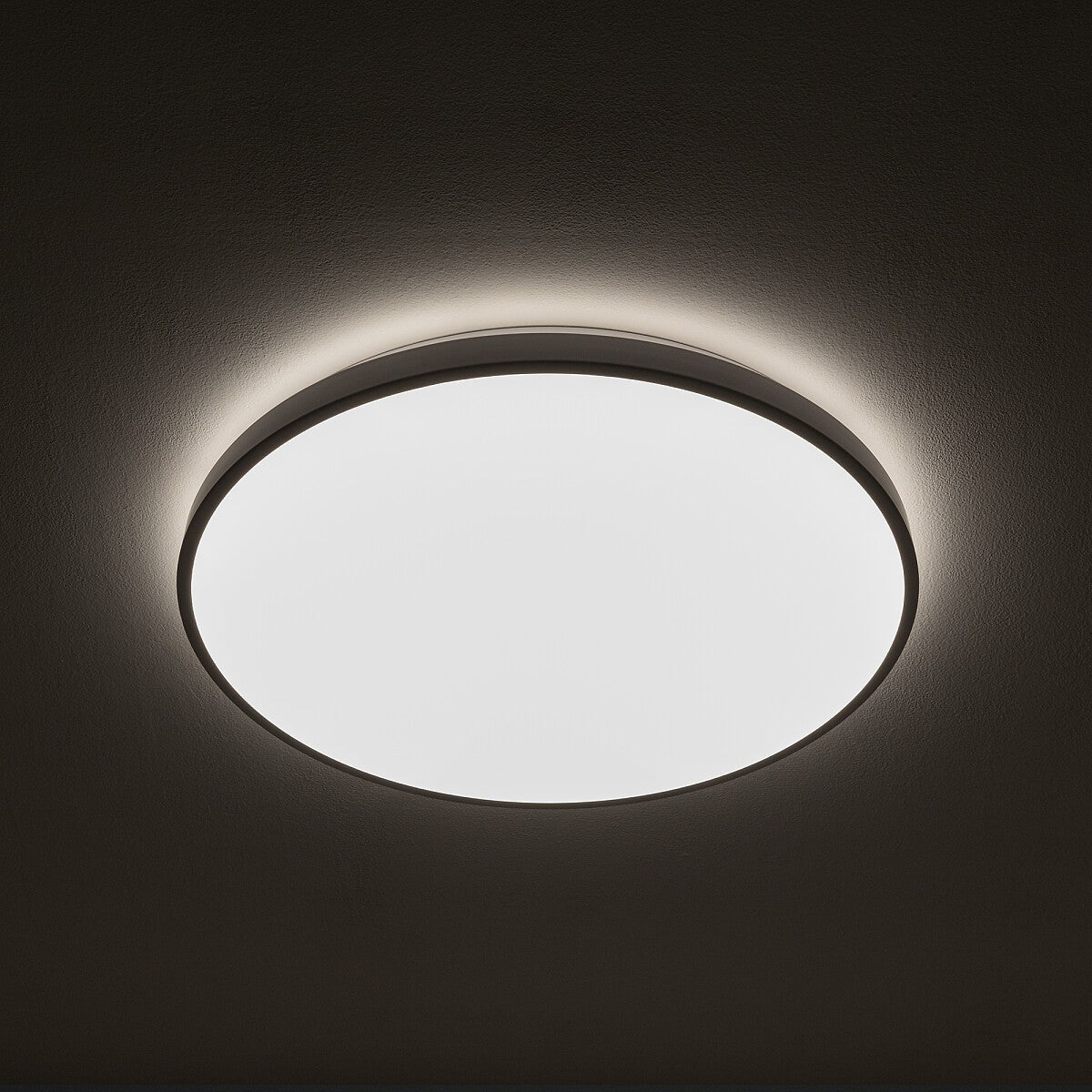 Nowodvorski Plafon AGNES ROUND LED PRO 32W 50/60Hz - Stal lakierowana - Biały I 10979 - lampa włączona