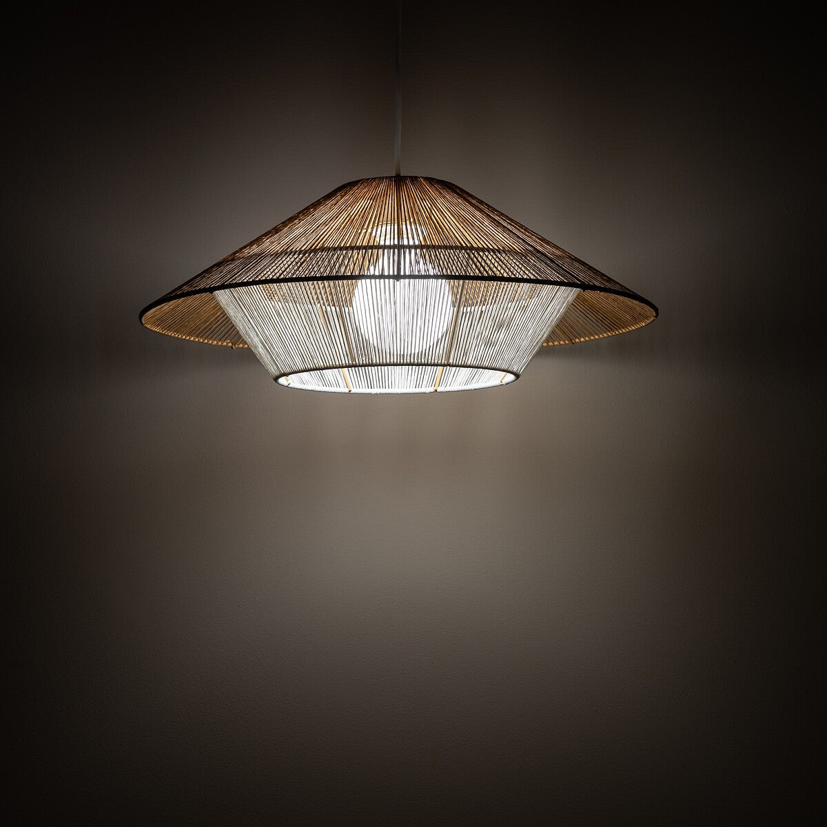 Nowodvorski Lampa wisząca JAPANDI S 25W only LED 50/60Hz - Sznurek papierowy - Naturalne drewno 11156 - lampa włączona