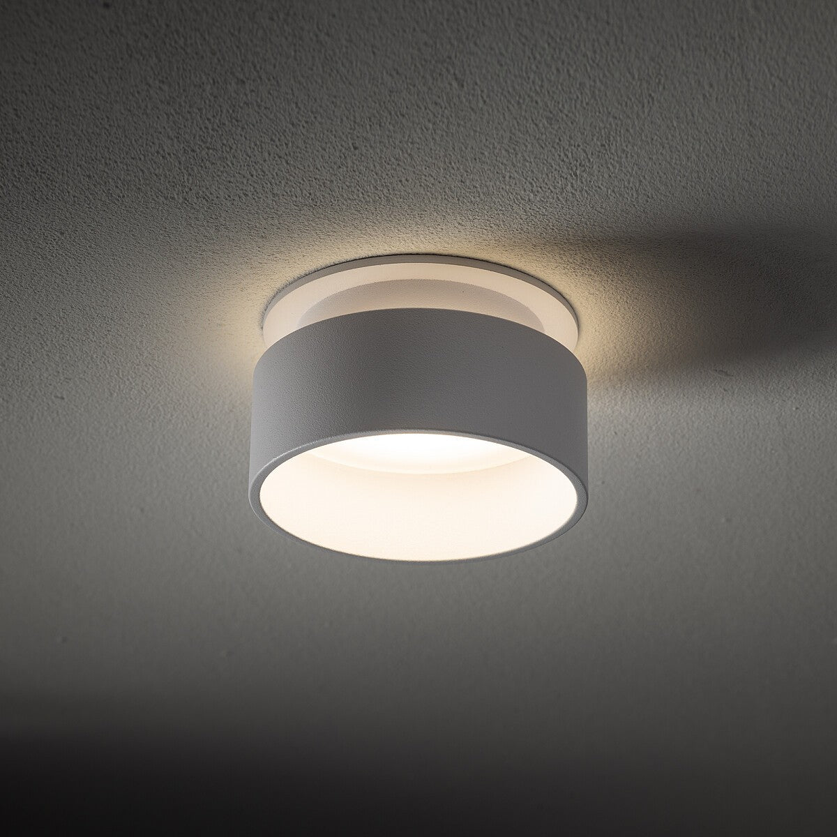 Nowodvorski Lampa downlights podtynkowa SHINE 15W only LED 50/60Hz - Aluminium - Biały 11350 - lampa włączona