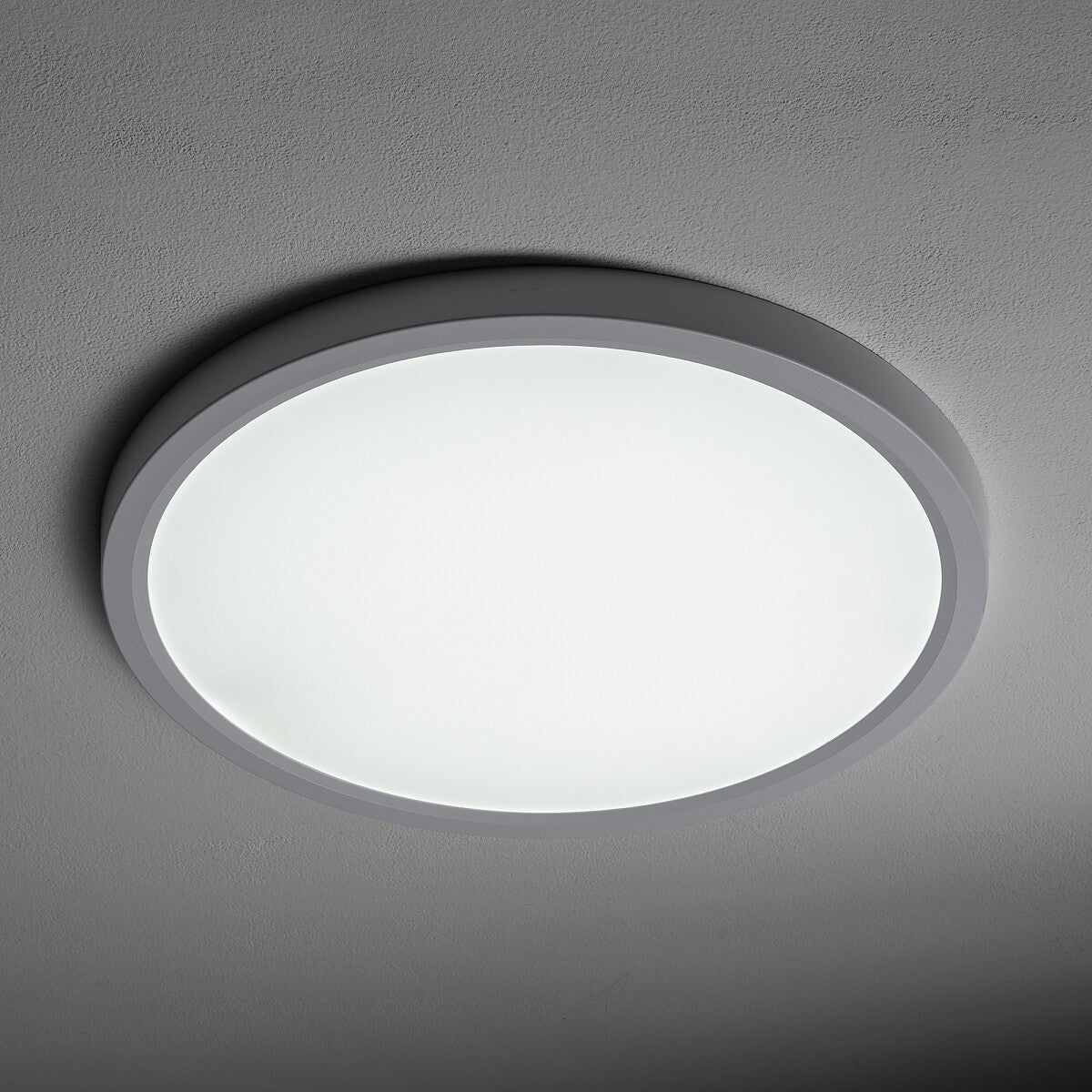 Nowodvorski Plafon MULTI LED 18W/24W/30W 50/60Hz - Tworzywo sztuczne - Biały 11358 - lampa włączona