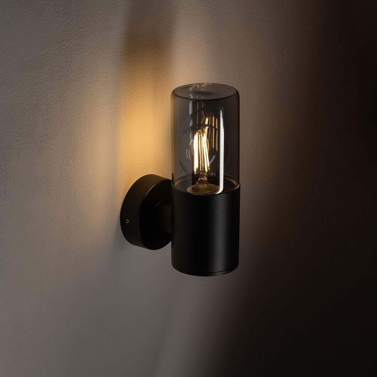 Nowodvorski Lampa ścienna natynkowa IDA 10W LED 50/60Hz IP44 - Aluminium lakierowane - Czarny I 11371 - lampa włączona