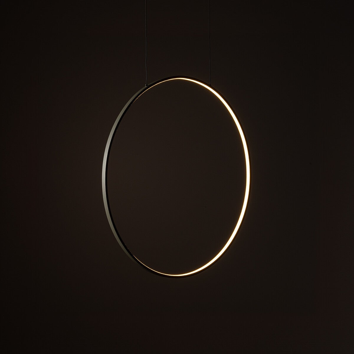 Nowodvorski Lampa wisząca CIRCOLO LED M 21W 50/60Hz - Aluminium lakierowane - Silk olive I 11401 - lampa włączona