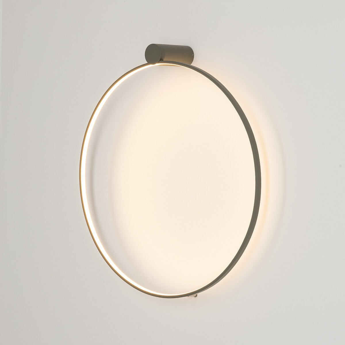 Nowodvorski Lampa przysufitowa CIRCOLO LED M 21W 50/60Hz - Aluminium lakierowane - Silk olive 11402 - lampa włączona