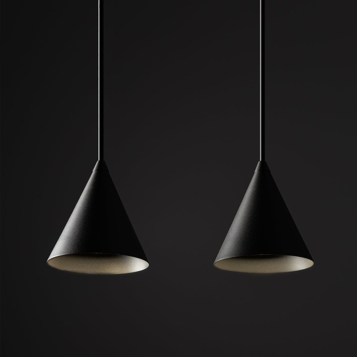 Nowodvorski Lampa przysufitowa FOURTY 10W only LED 50/60Hz - Aluminium lakierowane - Umbra gray 11472 - lampa włączona