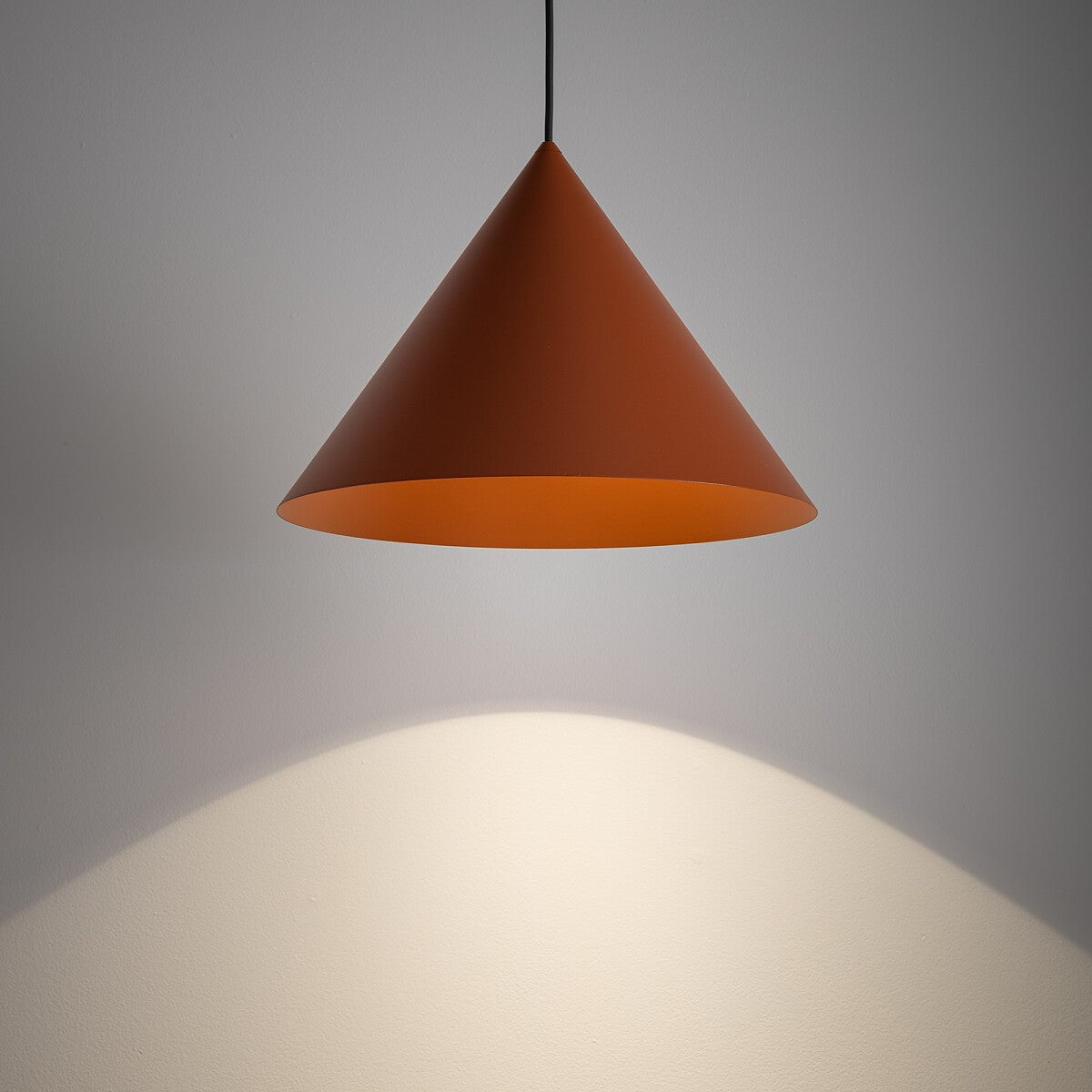 Nowodvorski Lampa wisząca ZENITH M 20W only LED 50/60Hz - Stal lakierowana - Terracotta 11486 - lampa włączona