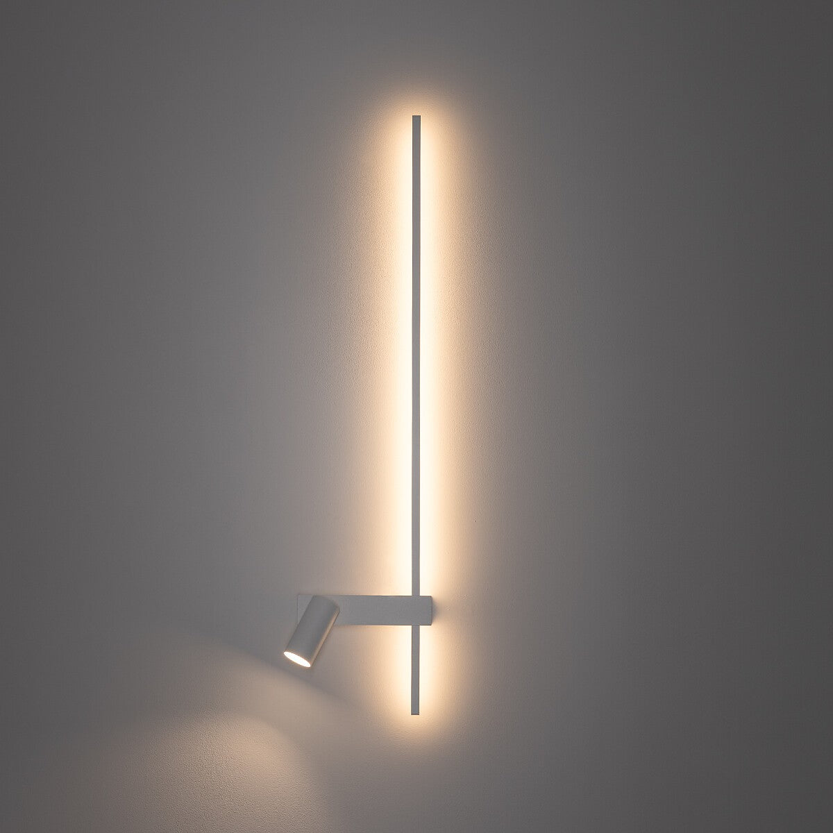 Nowodvorski Kinkiet regulowany z włącznikiem EASY LED RIGHT 1x10W only LED, 1x11W LED 50/60Hz - Aluminium - Biały 11580 - lampa włączona