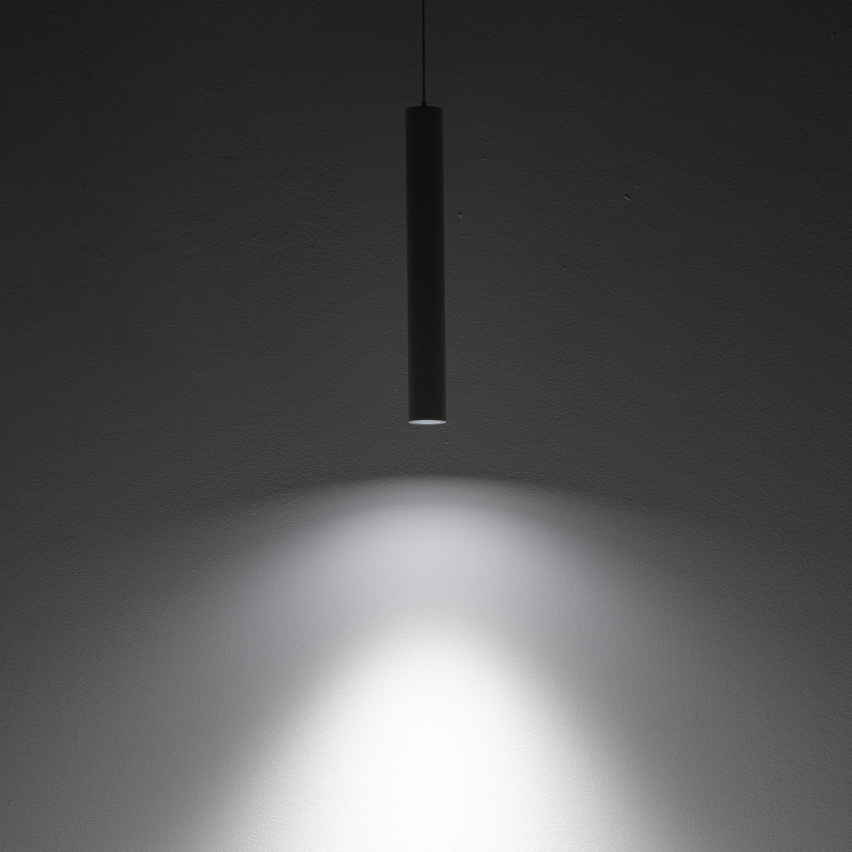 Nowodvorski System szynowy LVM ROLLER LED 9W 4000K 9W 48 - Aluminium lakierowane - Biały 11641 - lampa włączona