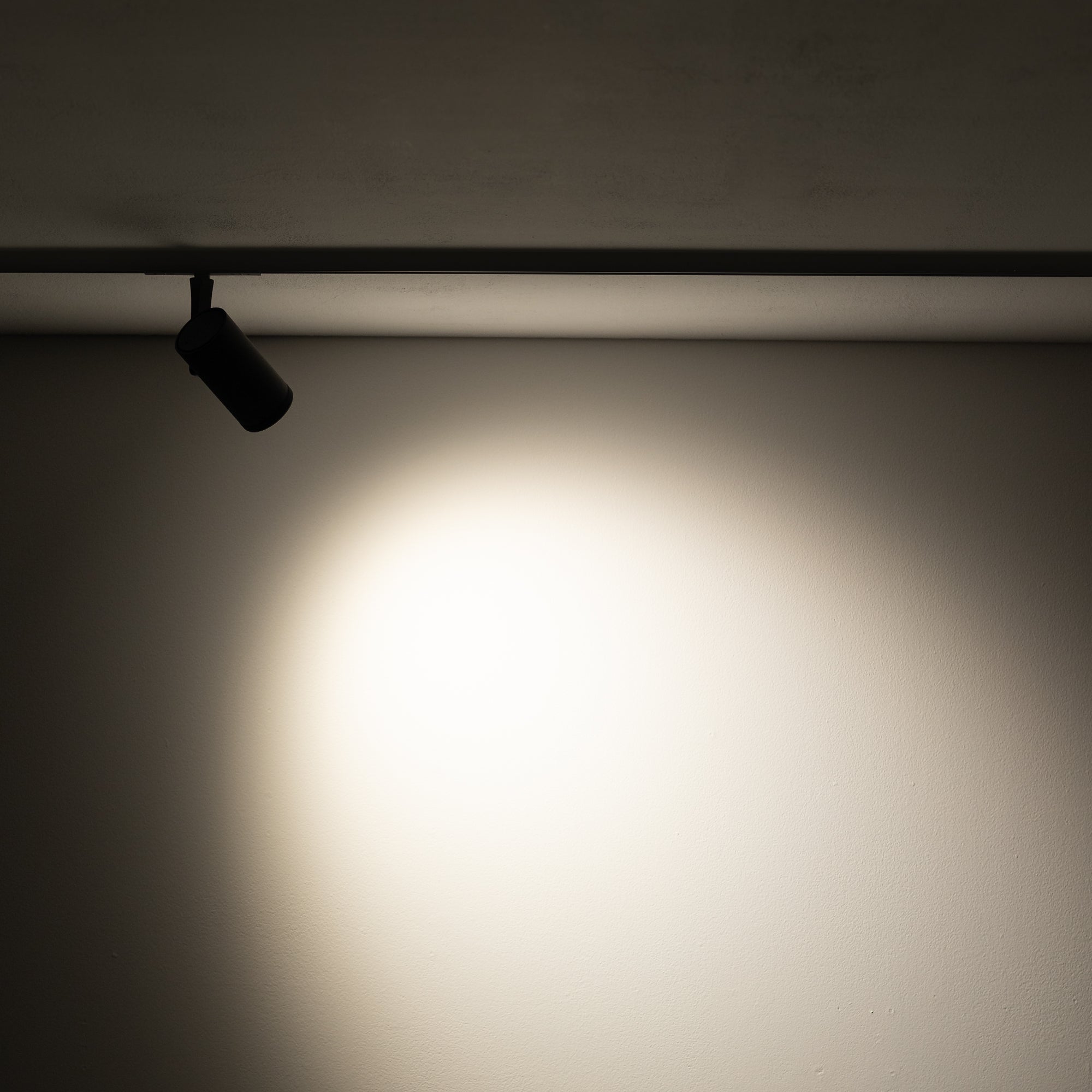 Nowodvorski System szynowy NANO - LVM SPOT ZOOM LED 15W 15W 24 - Aluminium lakierowane - Czarny 11716