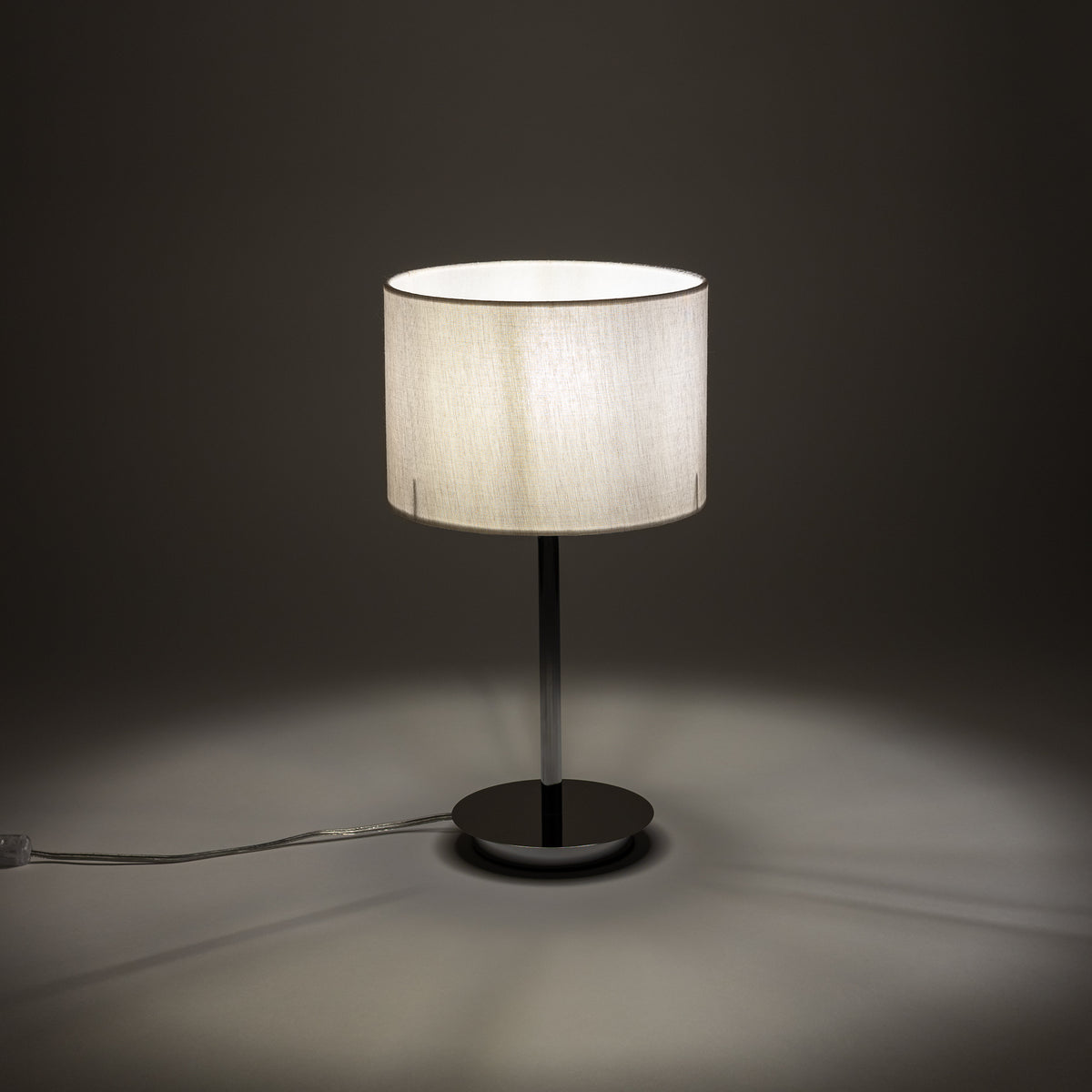 Nowodvorski Lampa stołowa HOTEL MOOD 10W only LED 220-230 50/60 - Tkanina - Kremowy 11778 - lampa włączona