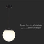 Lampa sufitowa LED / Trzonek: E27 / Kula / Kolor: Czarna