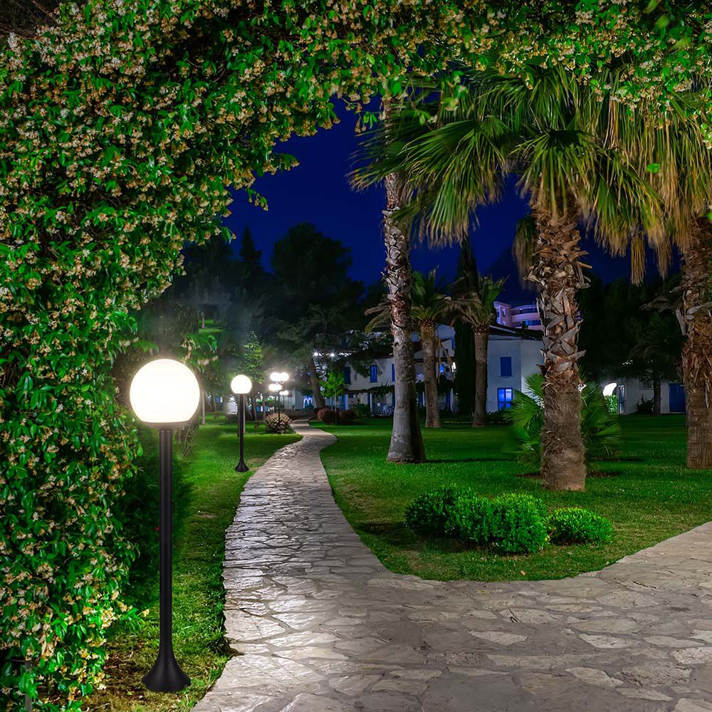 Lampa stojąca LED / Trzonek: E27 / Kula / Kolor: Czarna
