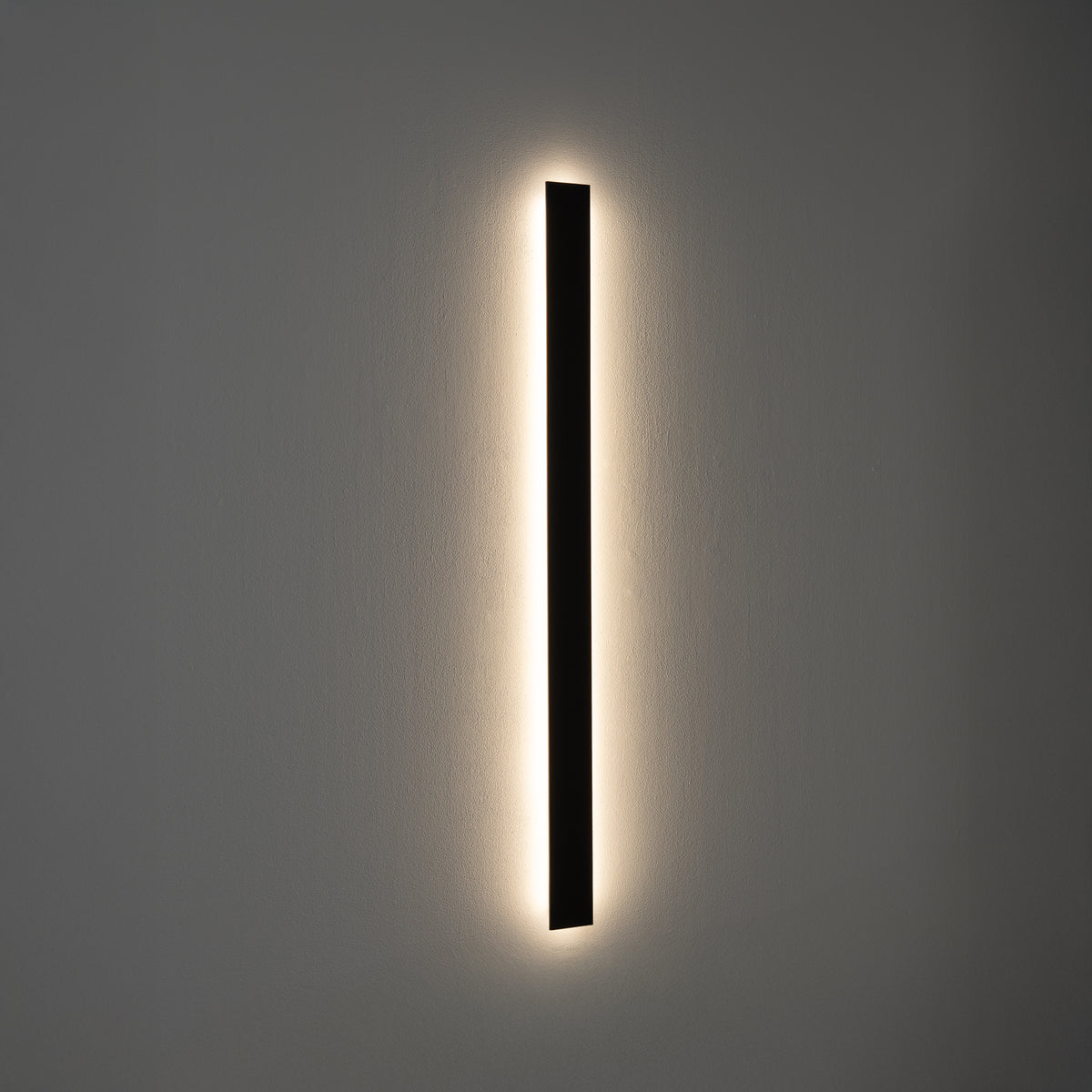 Nowodvorski Kinkiet COMMA LED M 25W 220-230 50/60 - Stal lakierowana - Czarny 11877 - lampa włączona