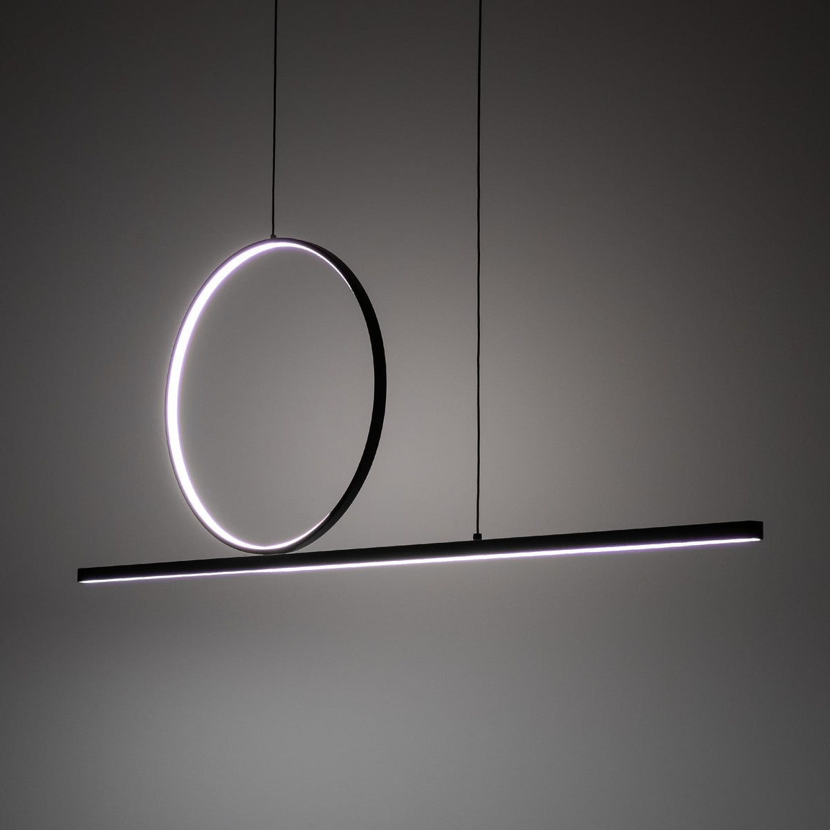 Nowodvorski Lampa liniowa sufitowa LINEO LED 39W 220-230 50/60 - Aluminium lakierowane - Czarny 11879 - lampa włączona