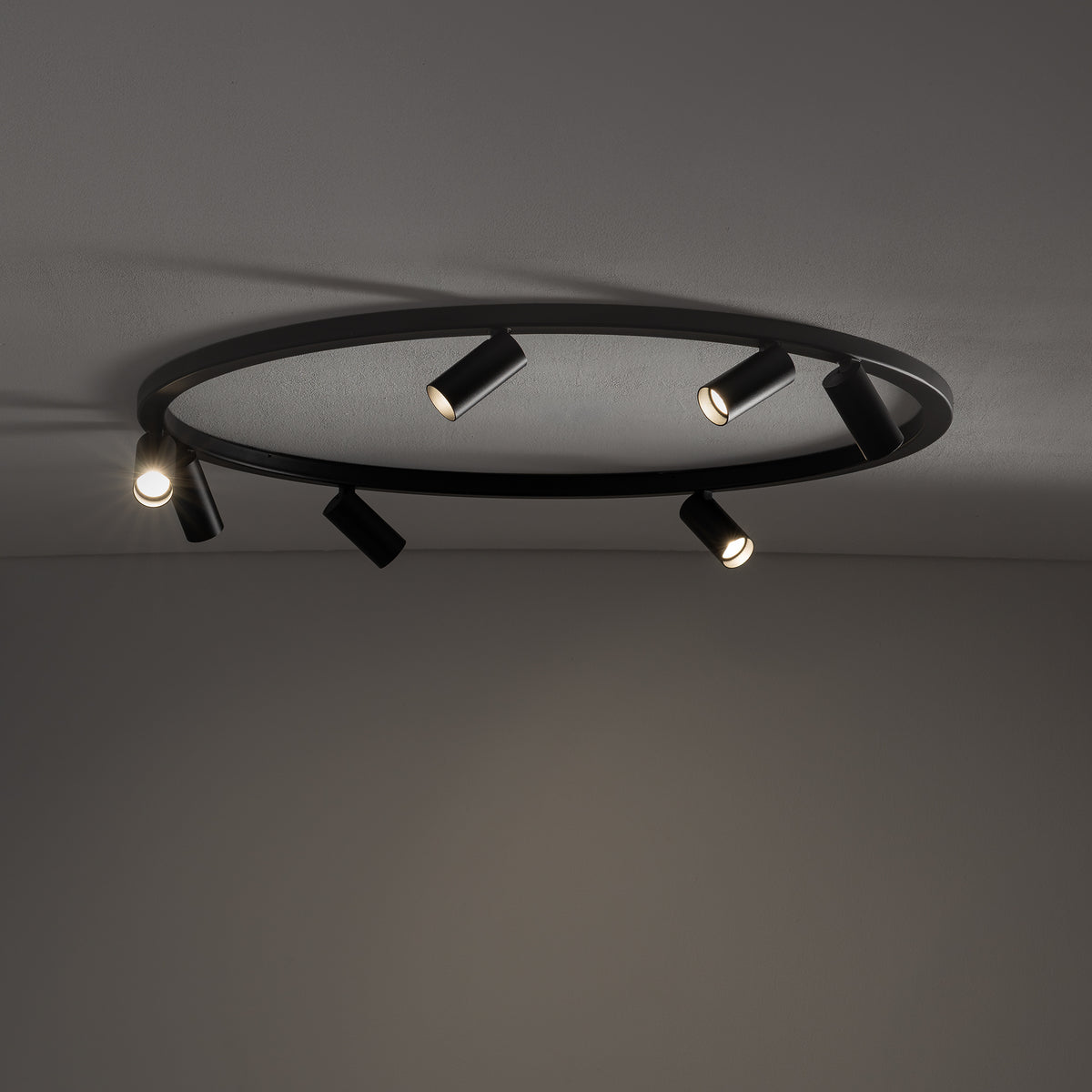 Nowodvorski Reflektorek / Spot FOURTY  ROUND 10W only LED 220-230 50/60 - Aluminium lakierowane - Czarny 11944 - lampa włączona