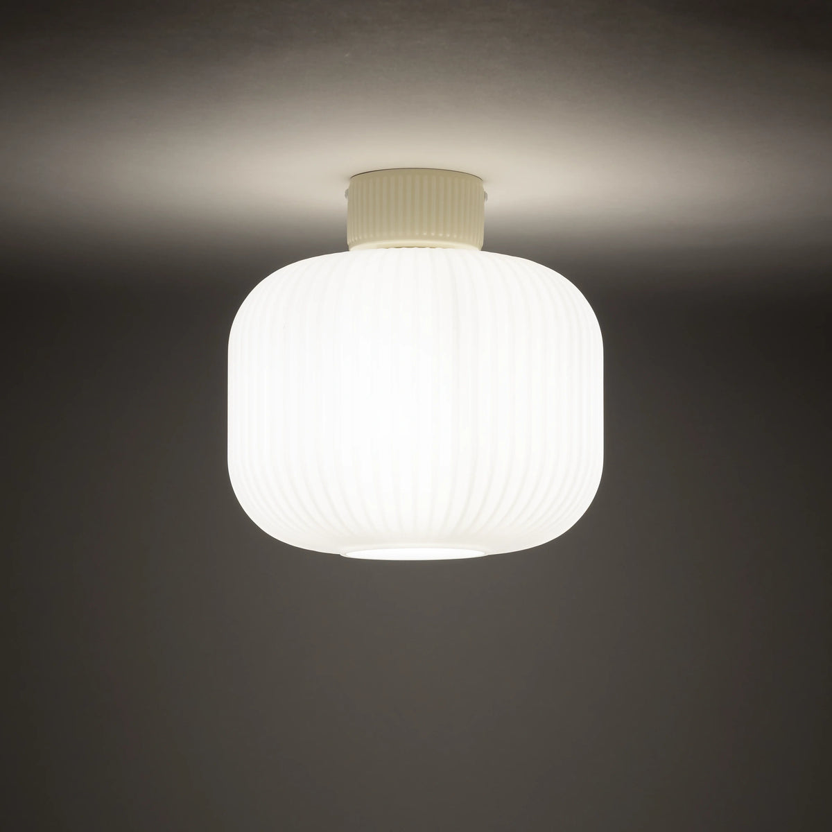 Nowodvorski Plafon AURORA max 25W 220-230 50/60 - Ceramika - Beżowy 11970 - lampa włączona