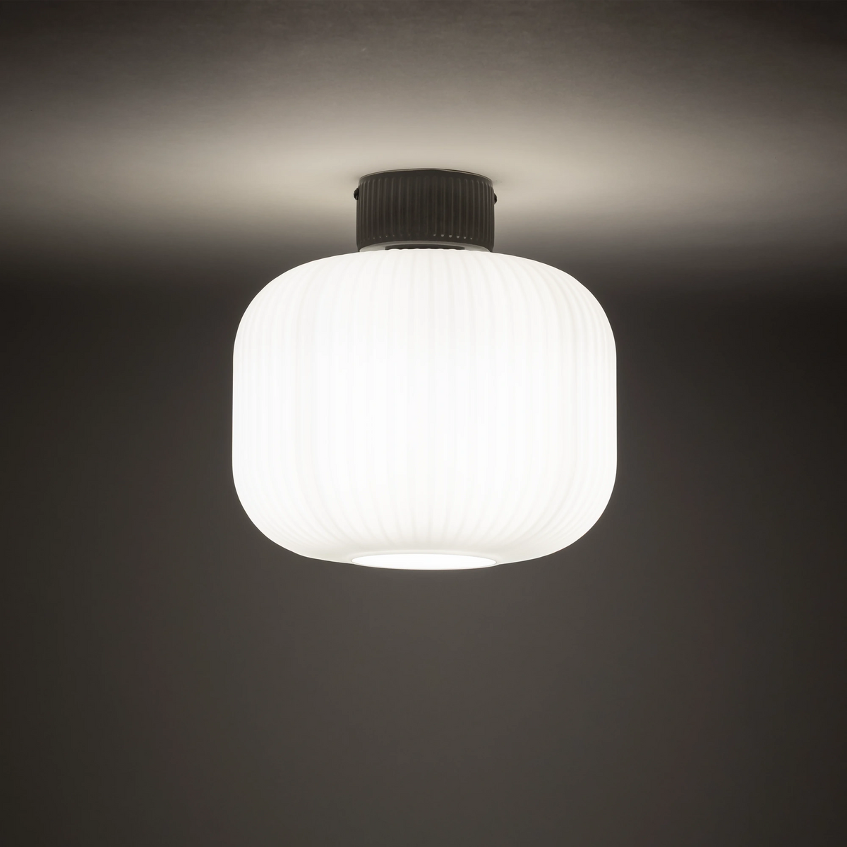 Nowodvorski Plafon AURORA max 25W 220-230 50/60 - Ceramika - Szary 11971 - lampa włączona