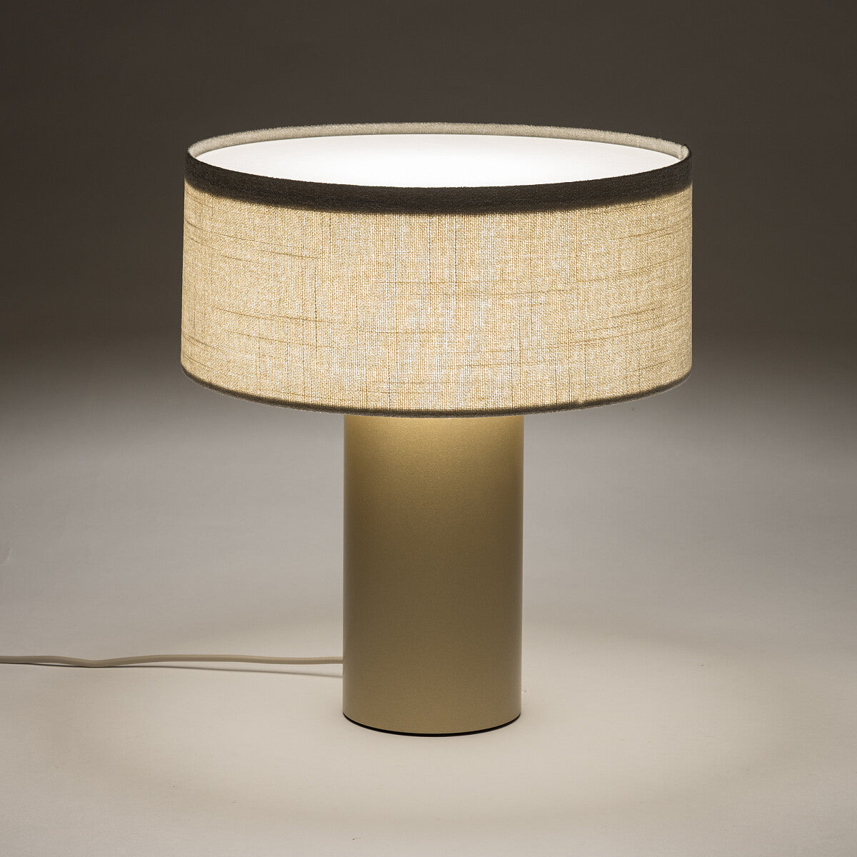Nowodvorski Lampa stołowa SANTANA C 25W only LED 220-230 50/60 Hz - Tkanina - Kremowy 12206 - lampa włączona