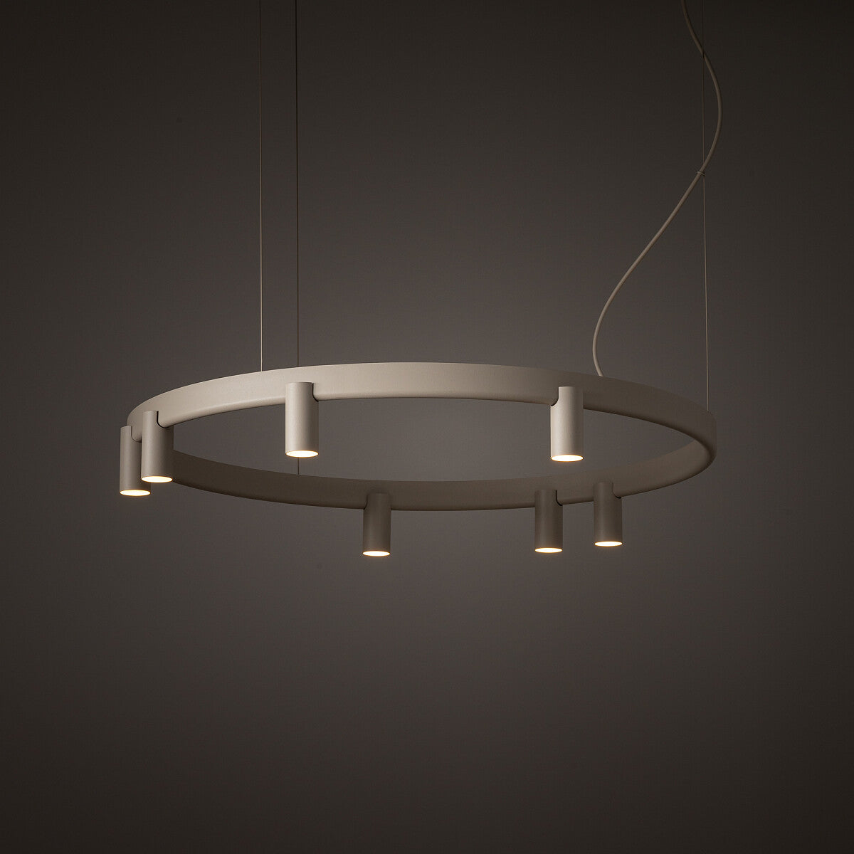 Nowodvorski Lampa wisząca FOURTY ROUND LED GU10 R35: 7 x max 10W only LED;  LED: 9W 220-230 50/60 - Aluminium lakierowane - Beżowy 12284 - lampa włączona