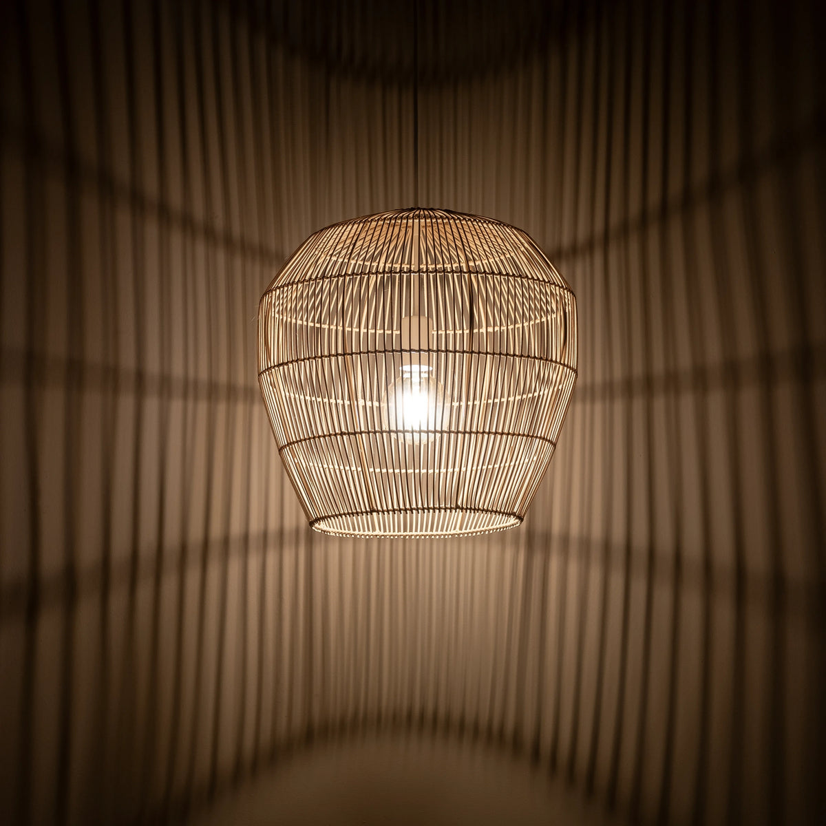Nowodvorski Klosz / Oprawa CAMELEON HAITI S - Bambus - Naturalne drewno 12428 - lampa włączona