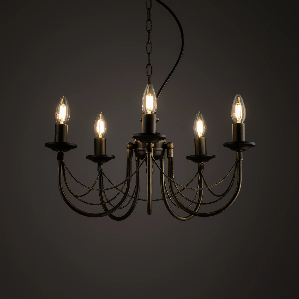 Nowodvorski Żyrandol ARES 10W only LED 50/60Hz - Stal lakierowana - Czarny patynowany złotem II 205 - lampa włączona
