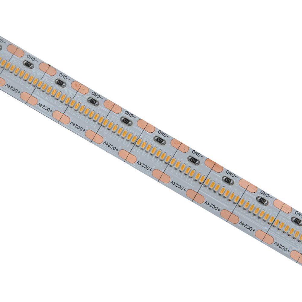 700 Taśma LED / Barwa:3000K / IP20 / Zasilanie: 24V / Rolka:5m