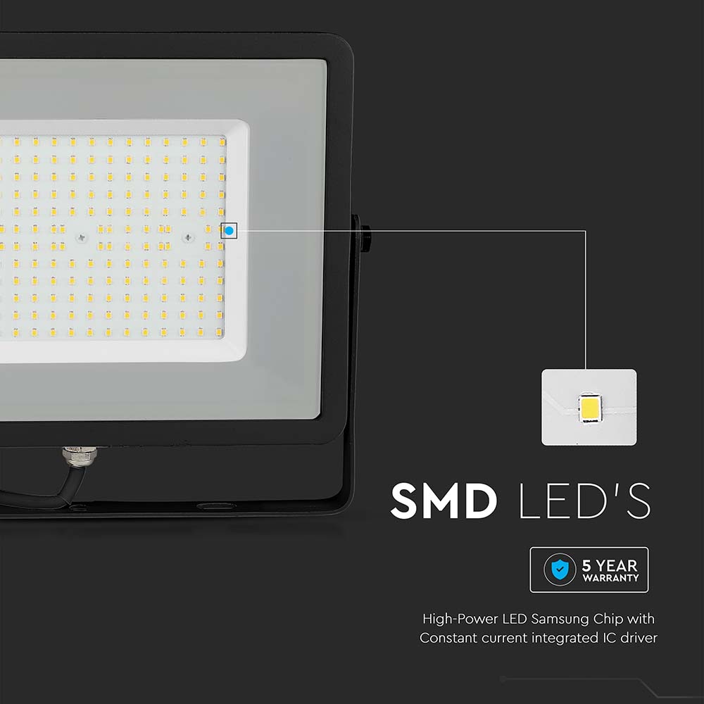 100W Naświetlacz LED SMD / Chip SAMSUNG / Barwa:4000K / Obudowa: Czarna / Wydajność: 115lm/w