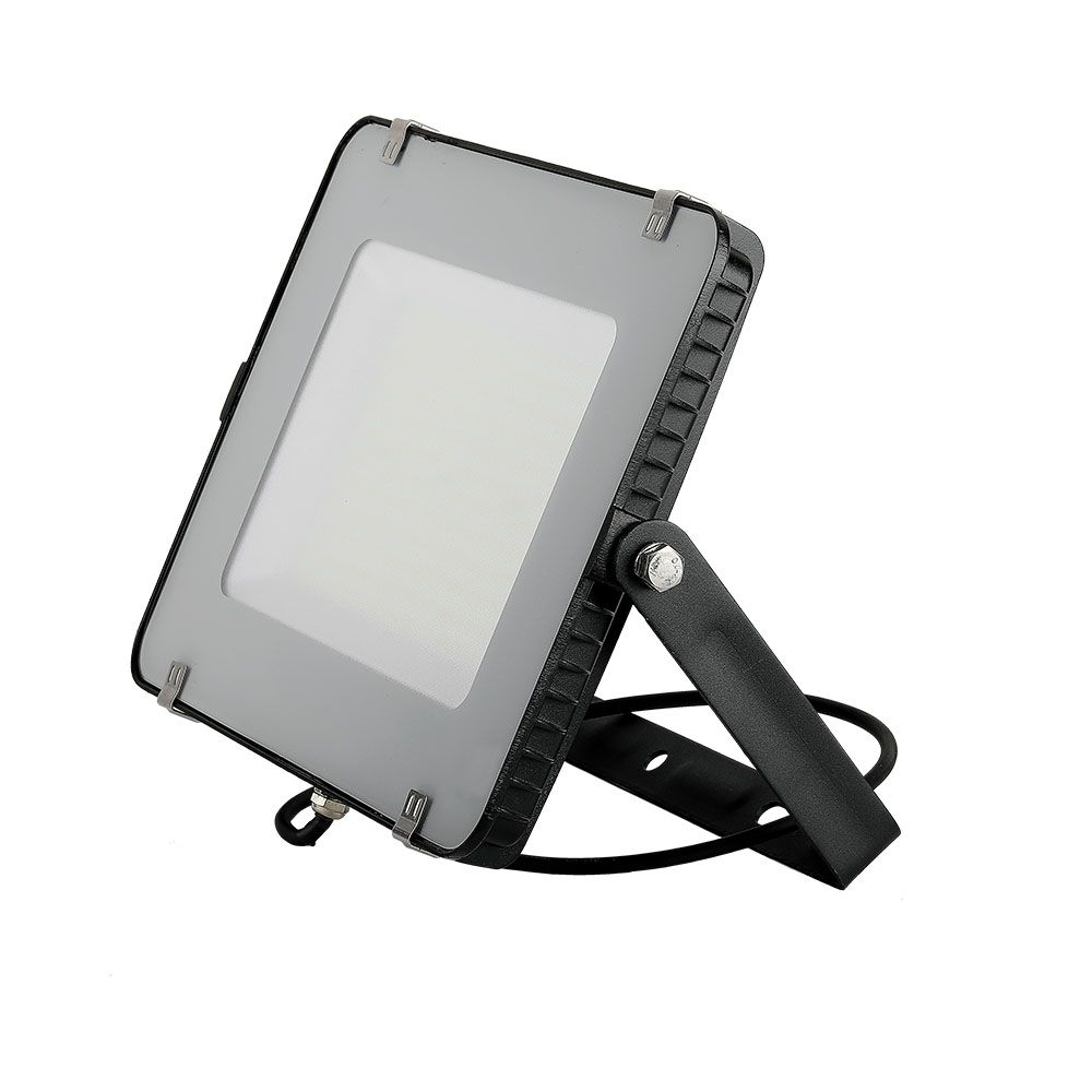 150W Naświetlacz LED SMD / Chip SAMSUNG / Barwa:4000K / Obudowa: Czarna / Wydajność: 115lm/w