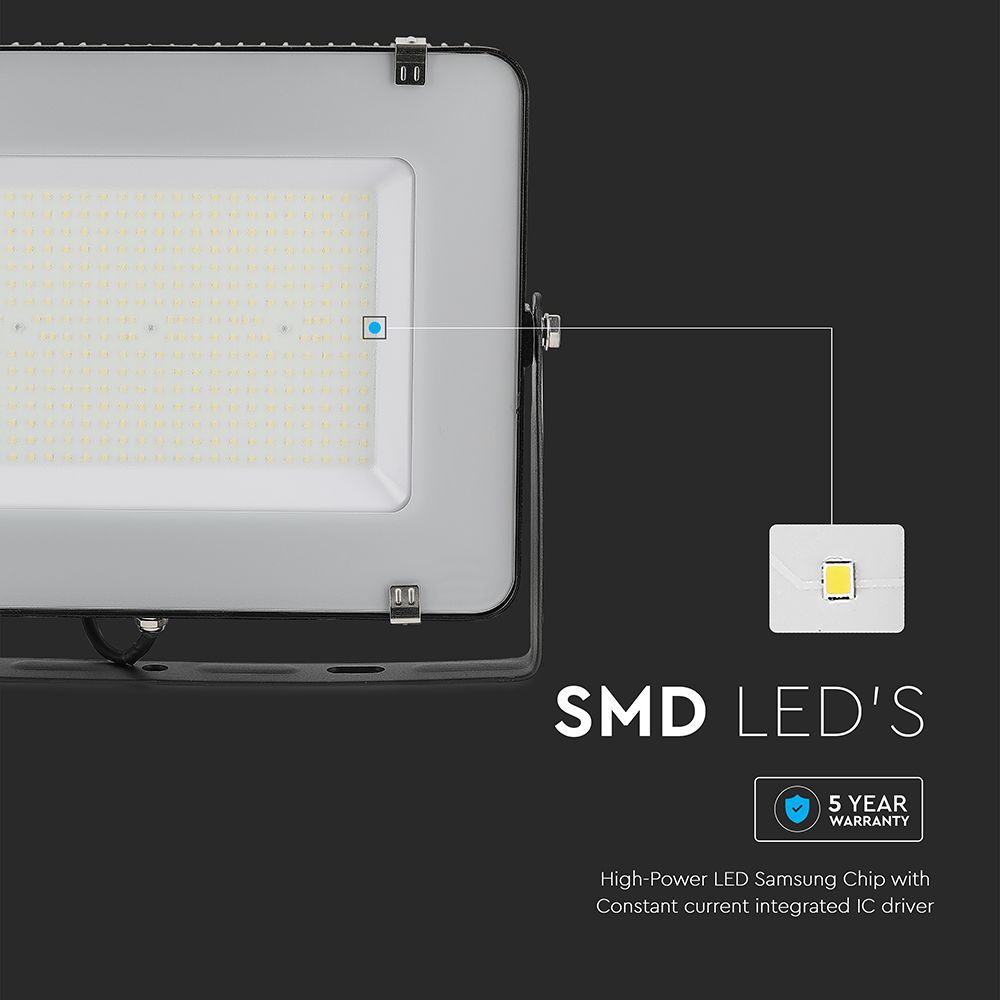 200W Naświetlacz LED SMD / Chip SAMSUNG / Barwa:4000K / Obudowa: Czarna / Wydajność: 115lm/w