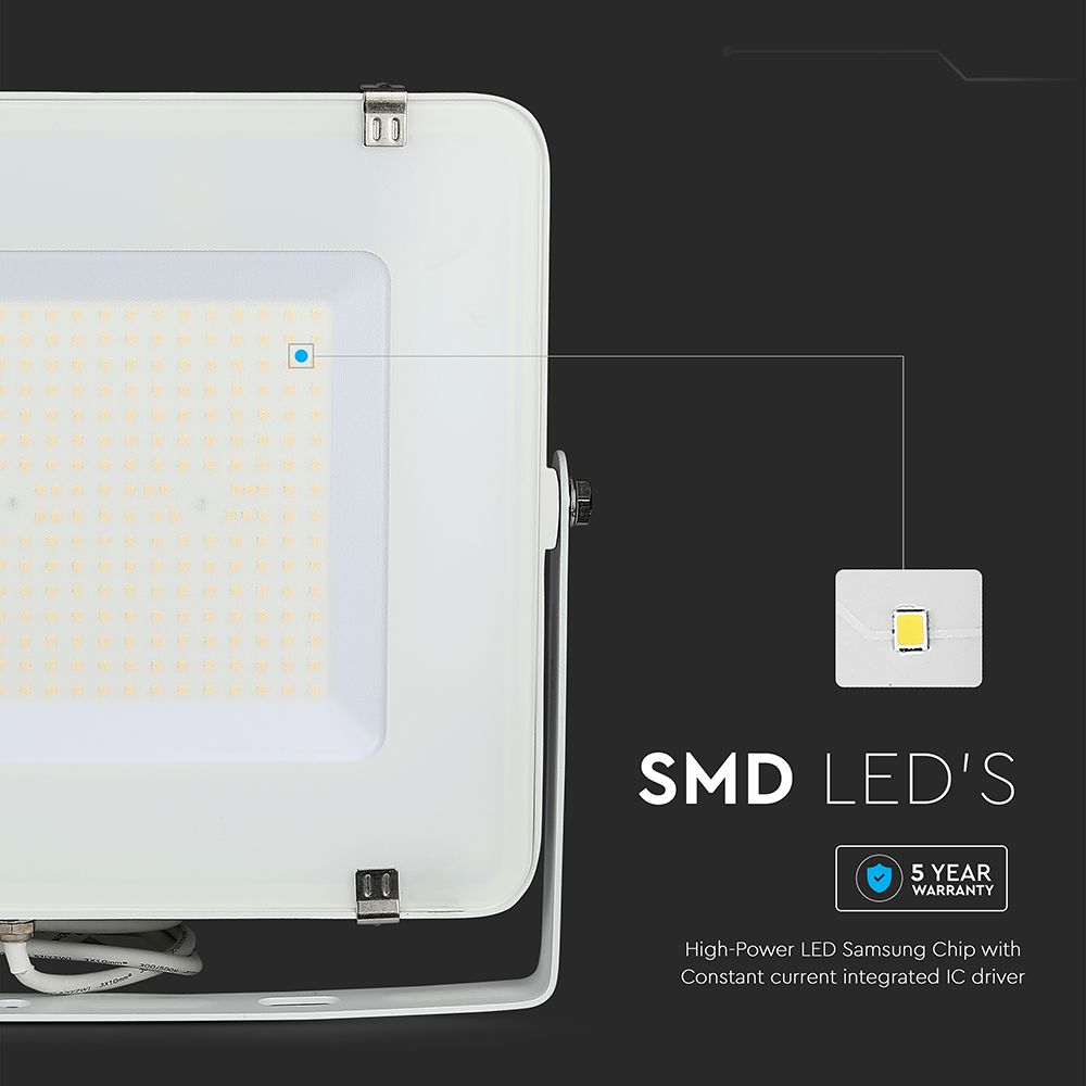 200W Naświetlacz LED SMD / Chip SAMSUNG / Barwa:4000K / Obudowa: Biała / Wydajność: 115lm/w
