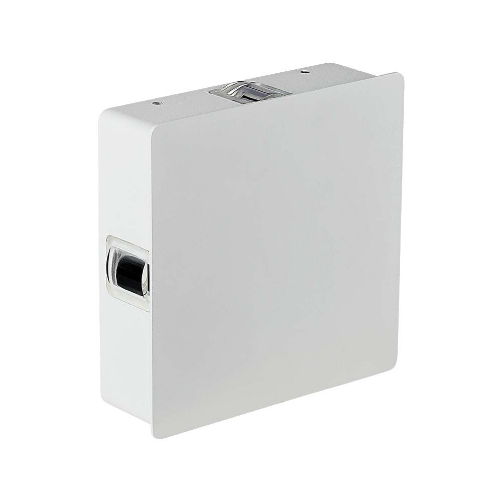 4W Lampa ścienna LED / Barwa:3000K / IP65 / Obudowa: Biała / Kwadratowa