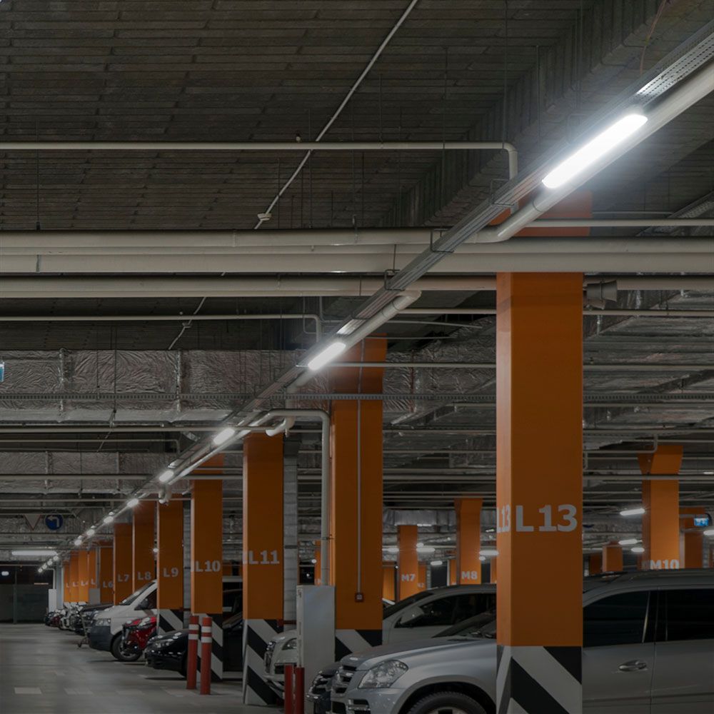 20W/25W/30W Lampa zintegrowana z czujnikiem / Długość: 120cm / Chip Samsung / Barwa: 3w1 / Skuteczność: 135lm/W / IK10