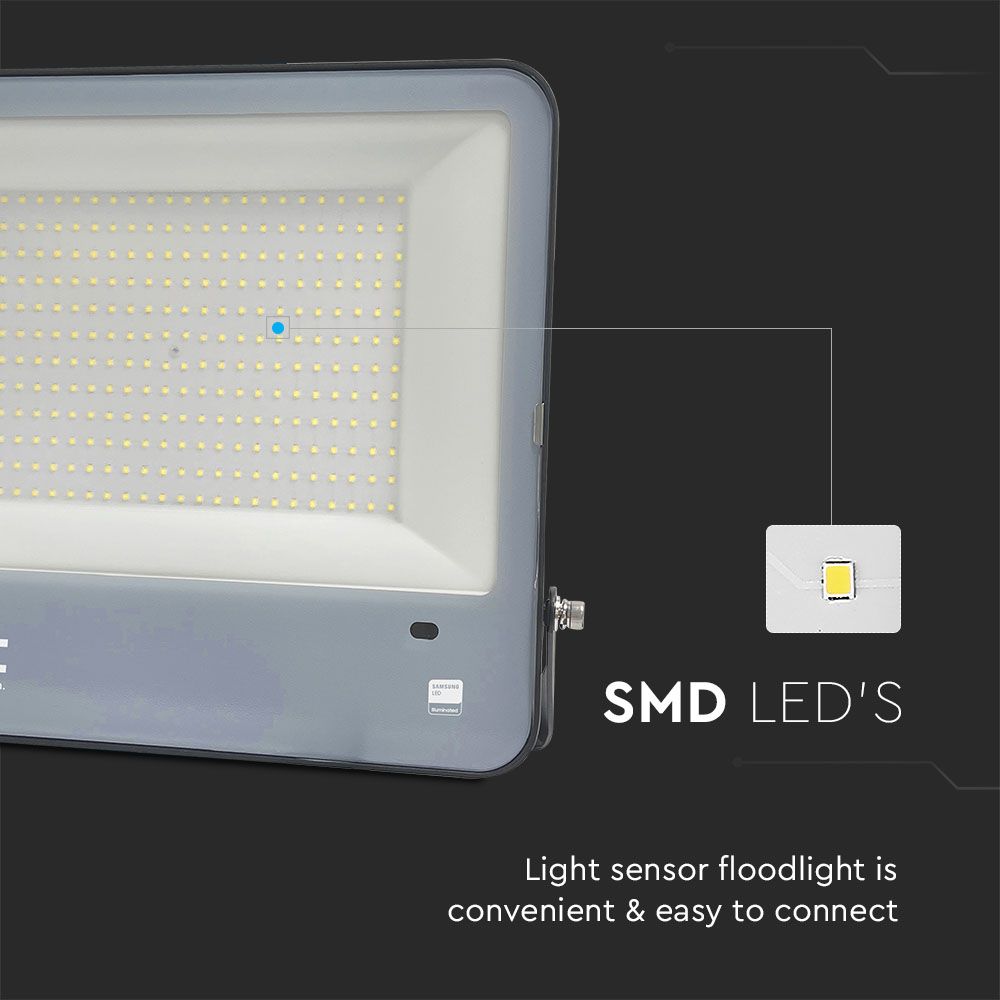200W Naświetlacz LED z czujnikiem zmierzchu / Chip Samsung / Przewód: 1m / Barwa: 6500K / Obudowa: Czarna / Skuteczność 135lm/w